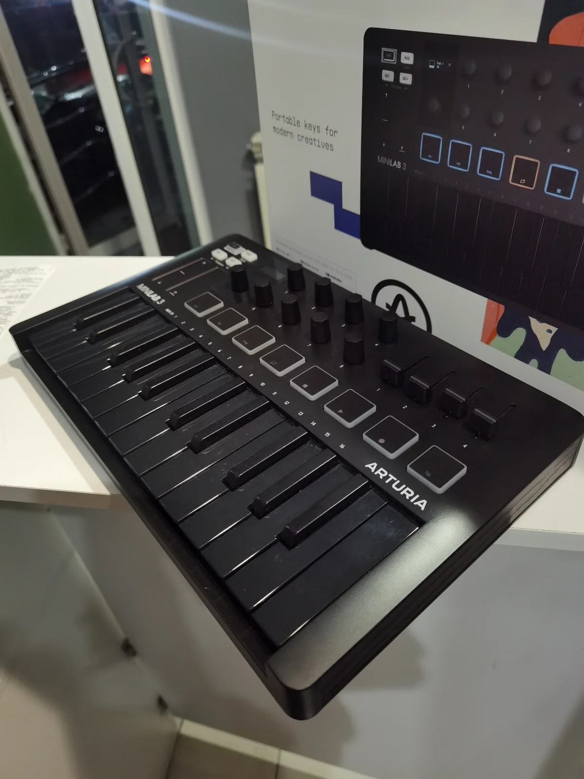 Arturia MiniLab 3 25, фото 2