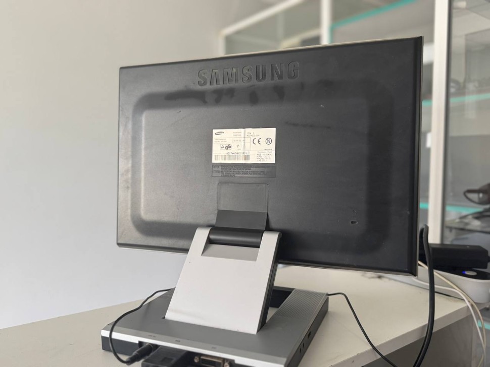 Samsung Syncmaster 172W, фото 2