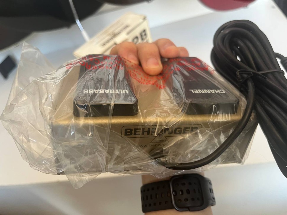 Behringer Fs112b, фото 3