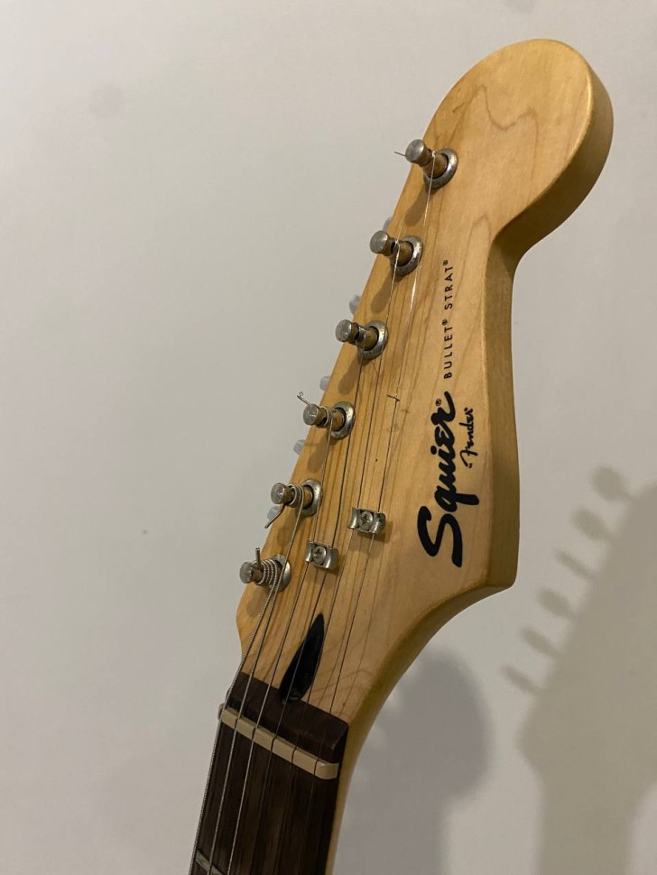 Fender Squier Bullet Strat, фото 4