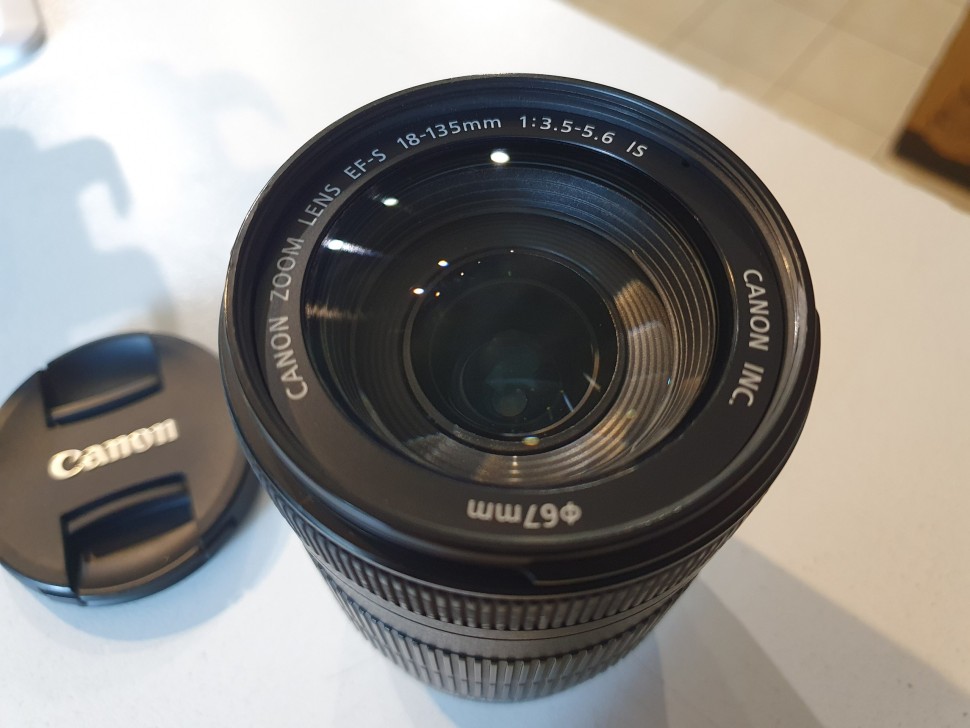 Canon Efs 18-135Mm 1:3.5-5.6 Is, фото 2