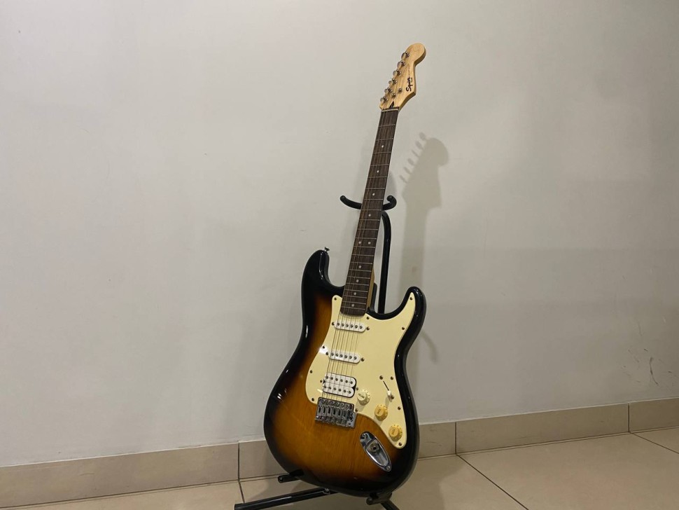 Fender Squier Bullet Strat, фото 1