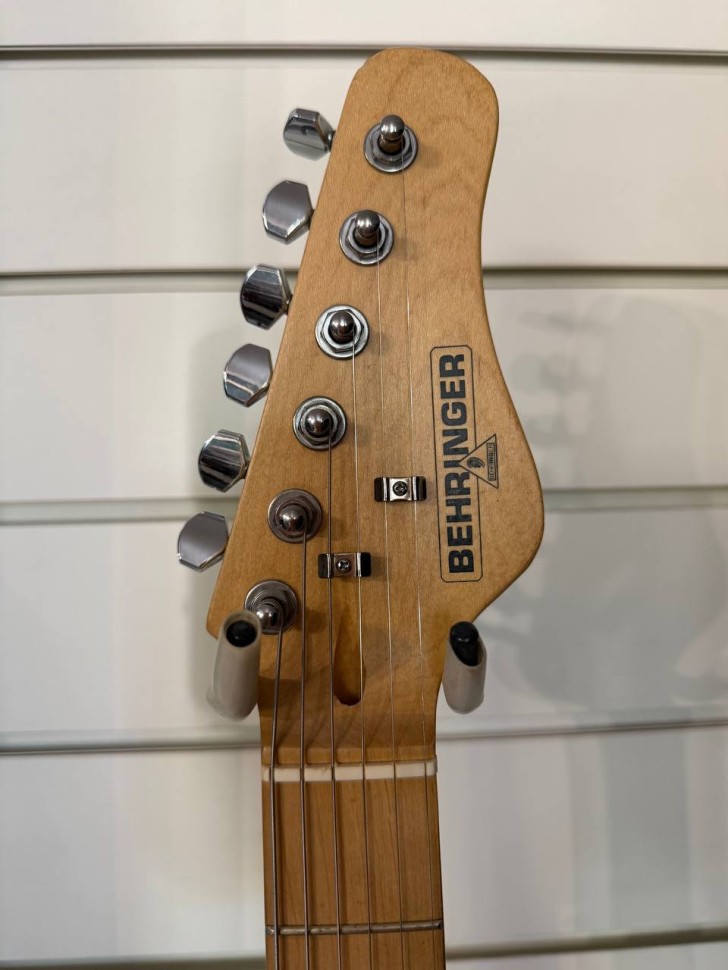 Behringer Stratocaster, фото 5