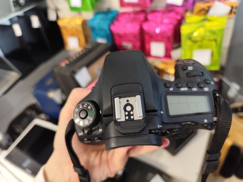Canon Eos 90D, фото 6