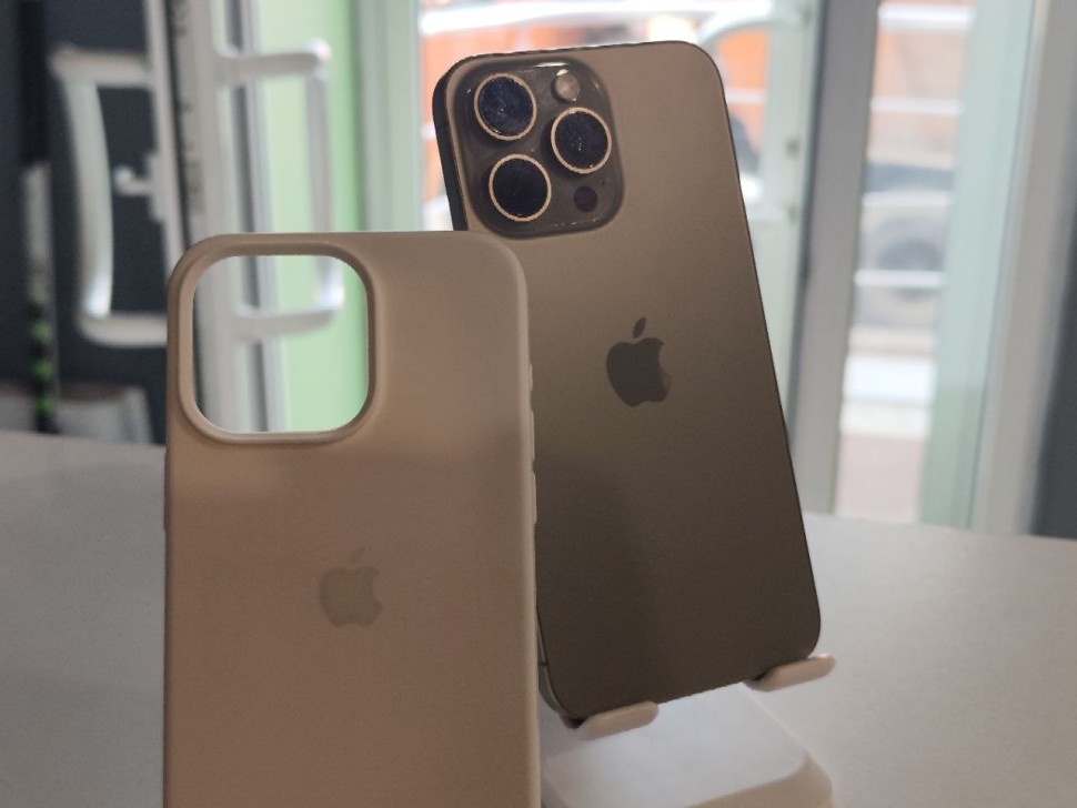 Apple iPhone 15 Pro Max, фото 10