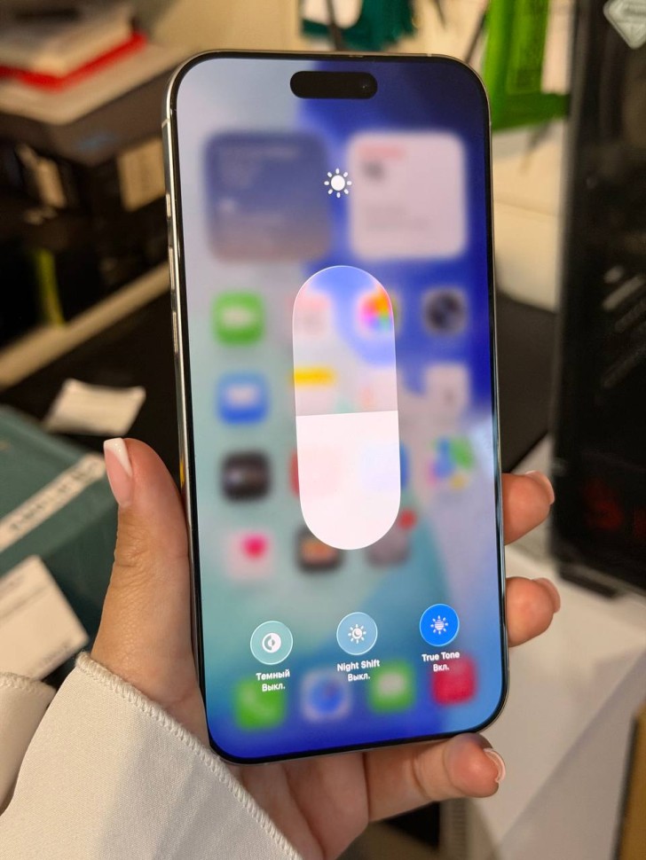 Apple iPhone 16 Pro Max, фото 6