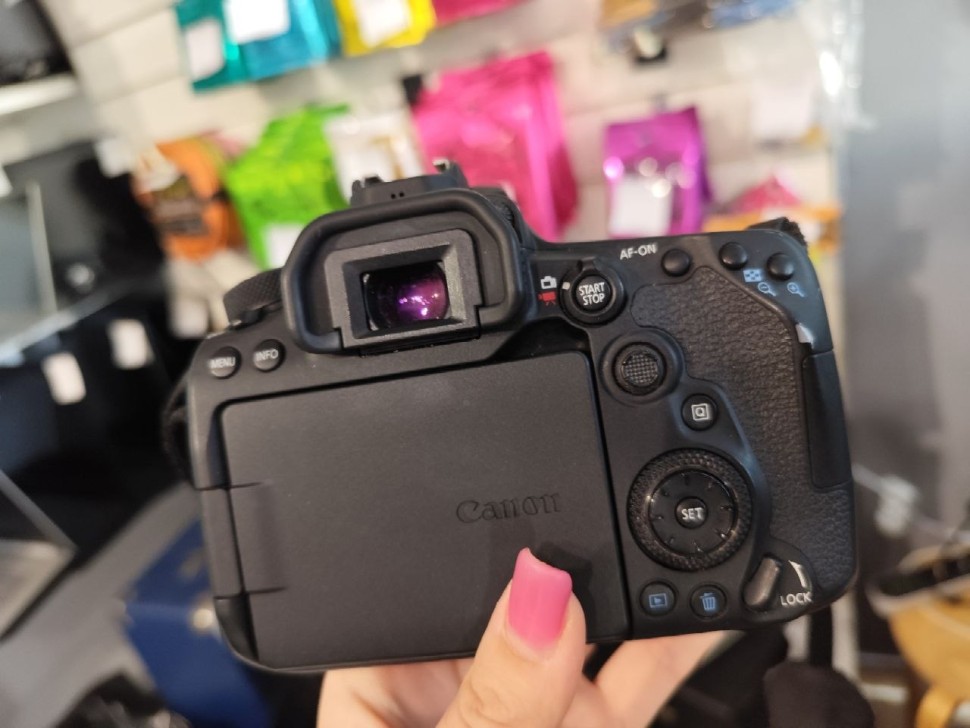 Canon Eos 90D, фото 3