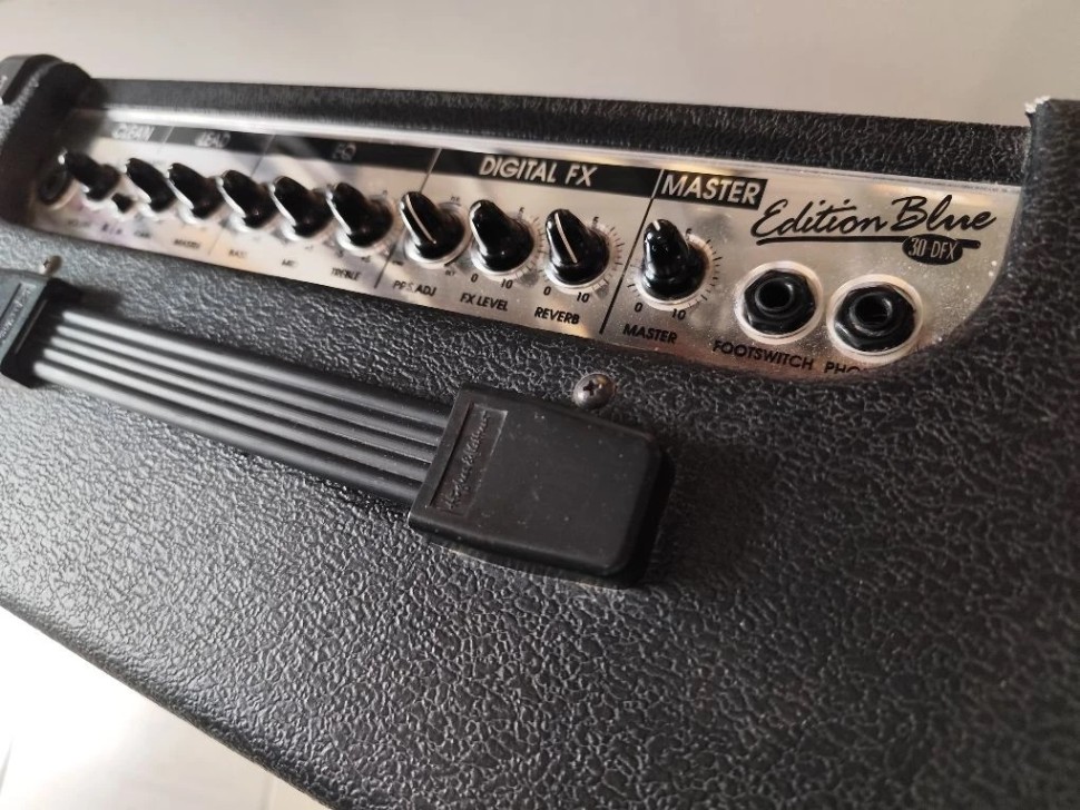 Hughes & Kettner 30-Dfx, фото 3