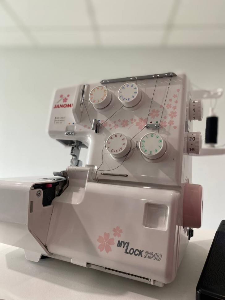 Janome Mylock 204D, фото 8
