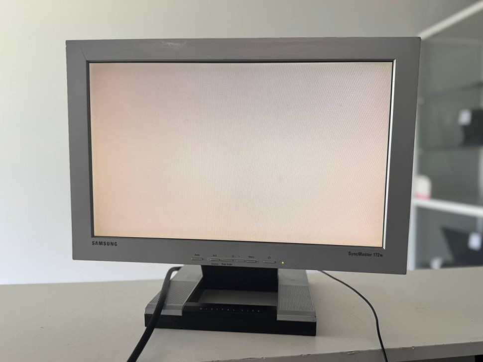 Samsung Syncmaster 172W, фото 1