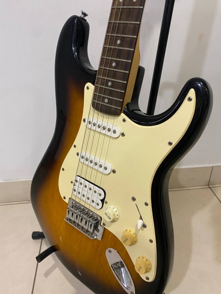 Fender Squier Bullet Strat, фото 3