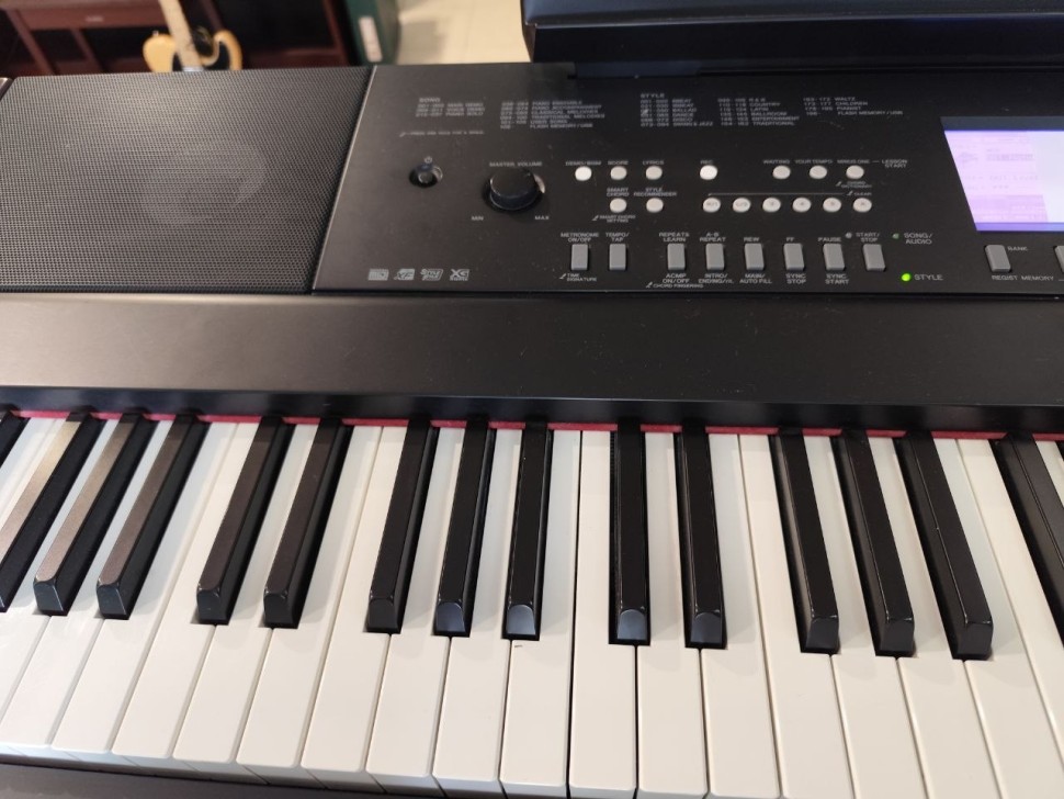 Yamaha Dgx-650, фото 4