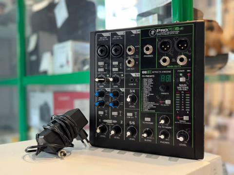 Mackie Profx6v3